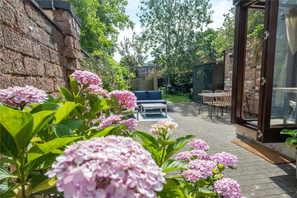 Additional image 34 of Alcester Road, Moseley, Birmingham, B13