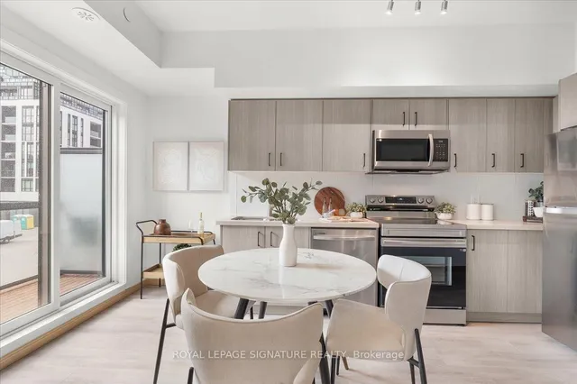 Additional image 6 of 3427 Sheppard Ave Unit 306