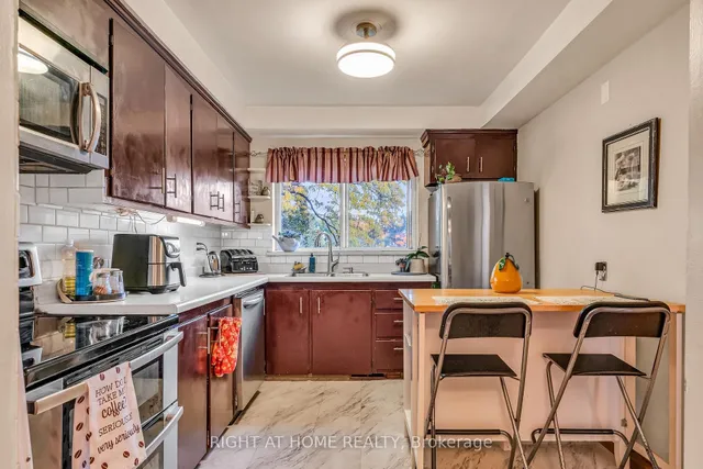 Additional image 11 of 1 Ridge Point Cres