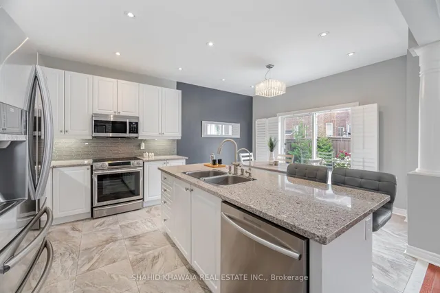 Additional image 15 of 355 Bessborough Dr