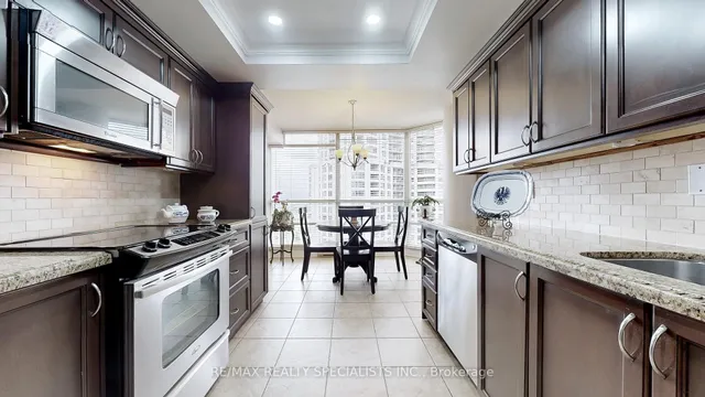 Additional image 13 of 45 Kingsbridge Garden Circ Unit 2008