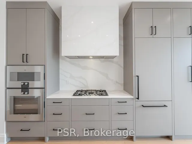 Additional image 5 of 2010 Bathurst St Unit 4C