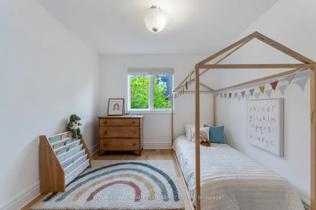 Additional image 35 of 14 Lukow Terr