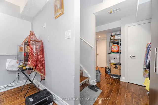 Additional image 37 of 49 Biddens Sq