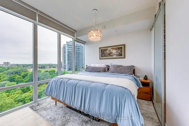 Additional image 12 of 88 Park Lawn Rd Unit 1105