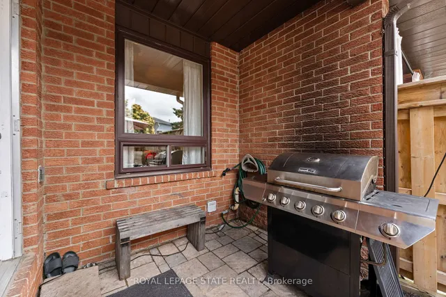 Additional image 28 of 25 Redbury St Unit 55