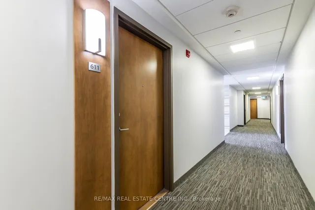 房产图片 10 - 340 Plains Rd 单元 611