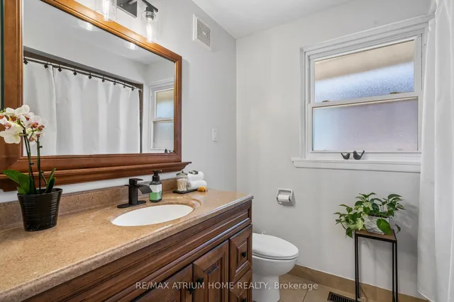 Additional image 34 of 33 Moraine Hill Dr