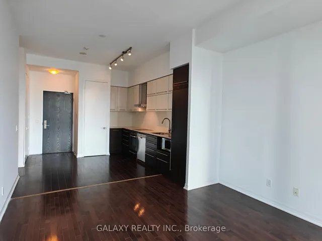 Additional image 10 of 770 Bay St Unit PH205