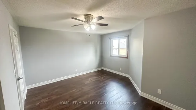 Additional image 29 of 52 Novella Pl