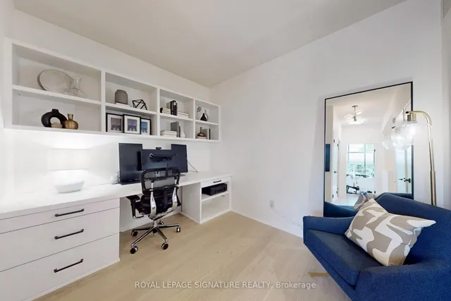 Additional image 26 of 901 Queen St Unit 231