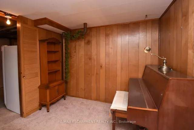 Additional image 31 of 665 Bendamere Ave