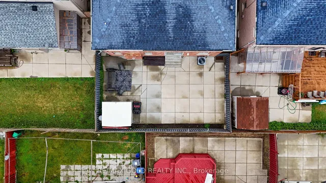 Additional image 48 of 15 Eagle Plains Dr