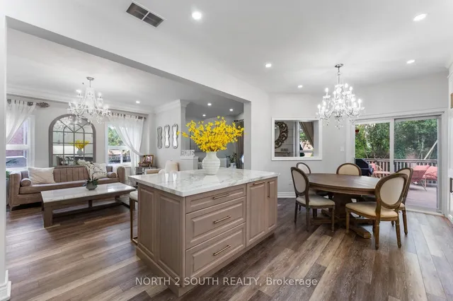 Additional image 11 of 41 Youngestar Tr