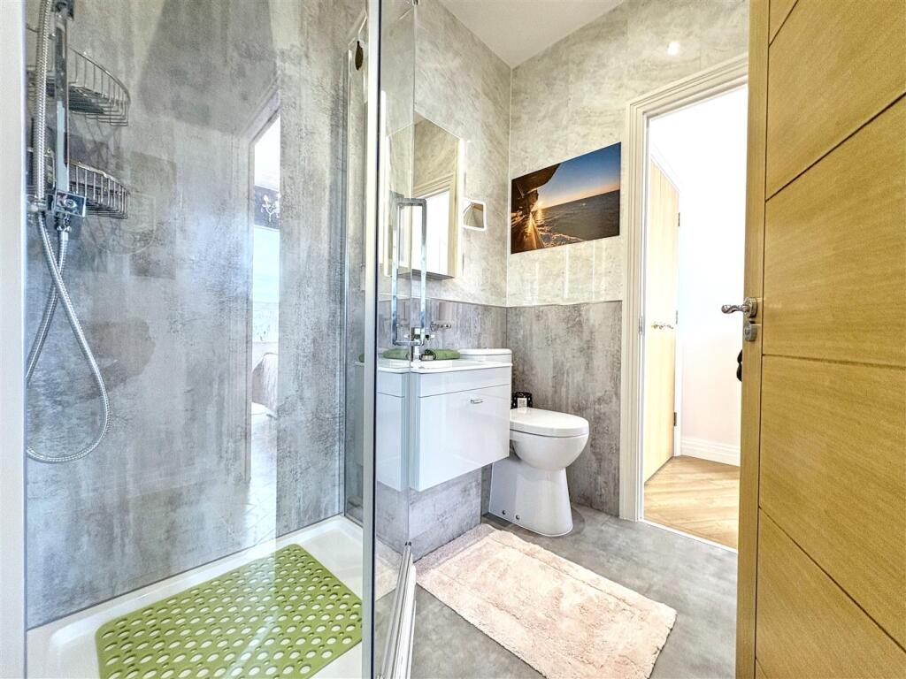 Additional image 28 of Penthouse Suite, Britannic Park, Moseley, Birmingham