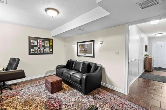 Additional image 9 of 29 HERITAGE Dr Unit 19
