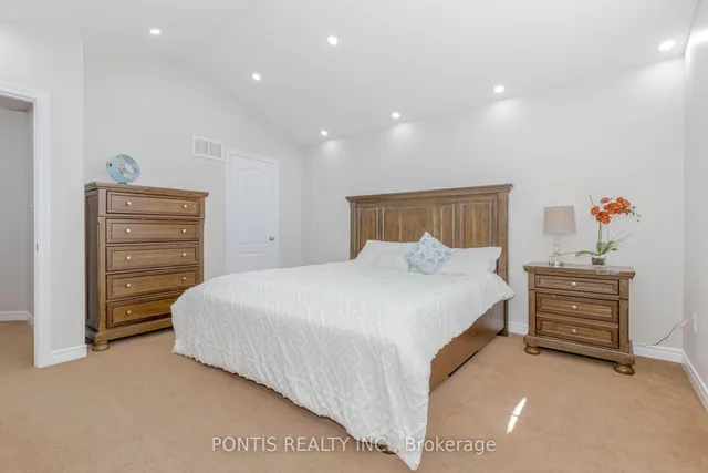 Additional image 20 of 21 ICELAND POPPY Tr