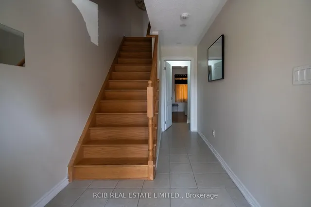 Additional image 31 of 33 Sprucewood Rd