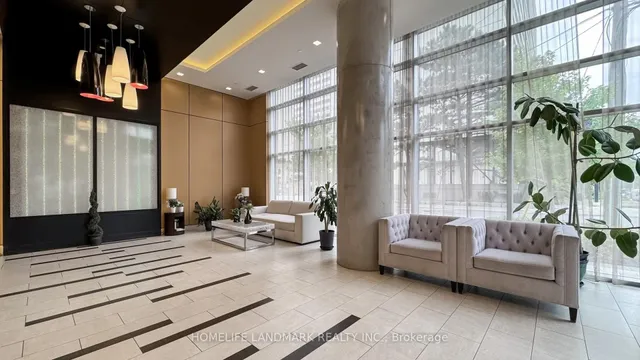 Additional image 9 of 58 Orchard View Blvd Unit 308