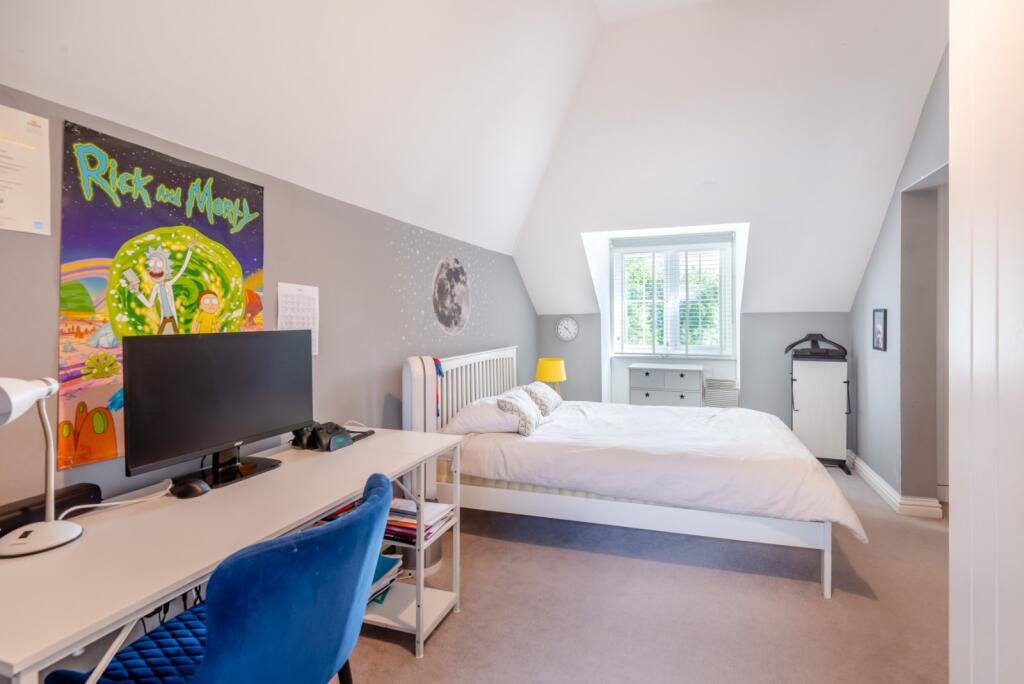 Additional image 12 of The Drive, Welwyn, Hertfordshire