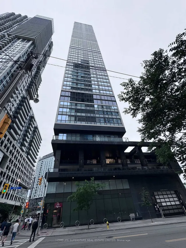 Additional image 2 of 181 Dundas St Unit 611