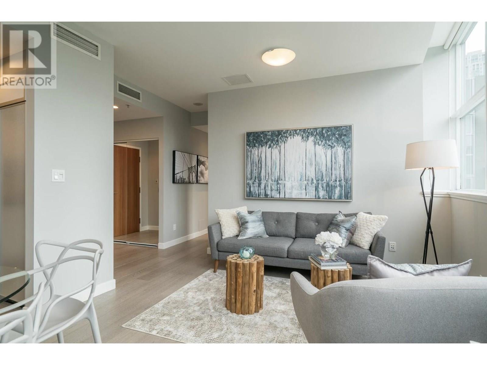 201 1233 W CORDOVA STREET|Vancouver, British Columbia V6C3R1