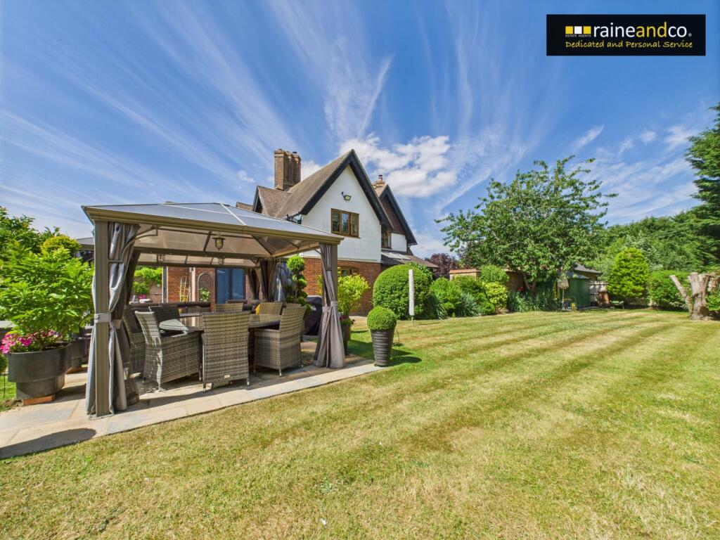 Additional image 32 of Home Farm Road, Brookmans Park