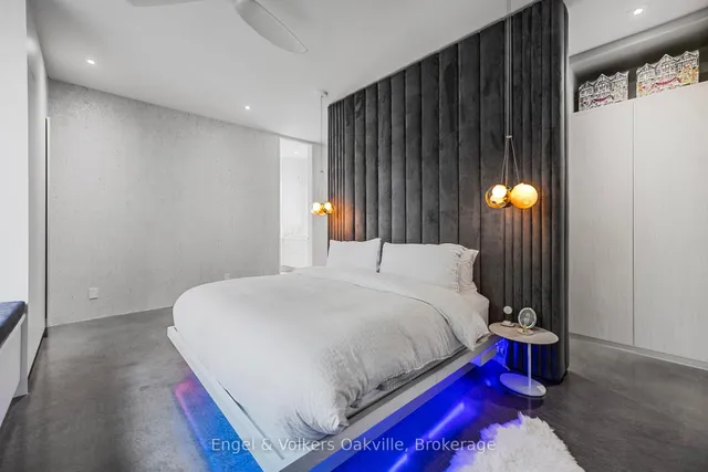 Additional image 23 of 1516 Duncan Rd