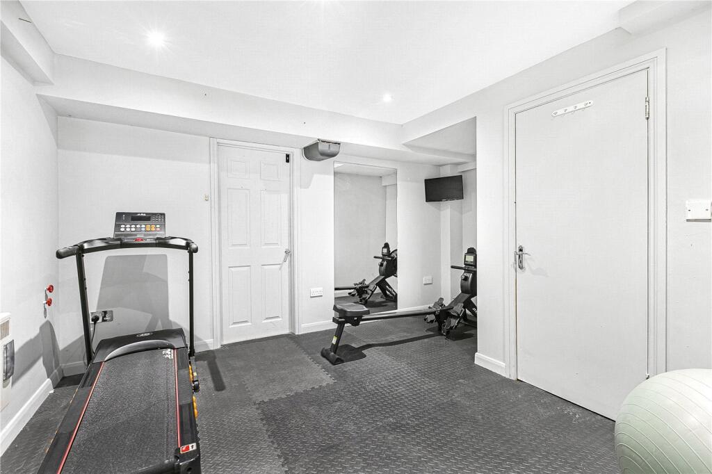 Additional image 8 of Mymms Drive, Brookmans Park, Hertfordshire, AL9