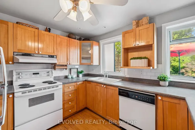 Additional image 16 of 19 Twenty Fourth St