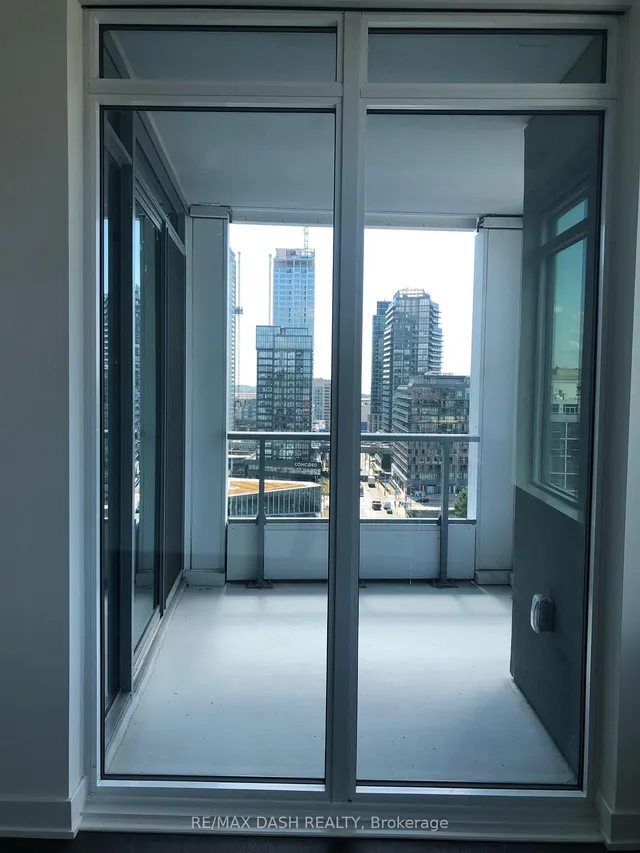 Additional image 9 of 27 Bathurst St Unit 1204W