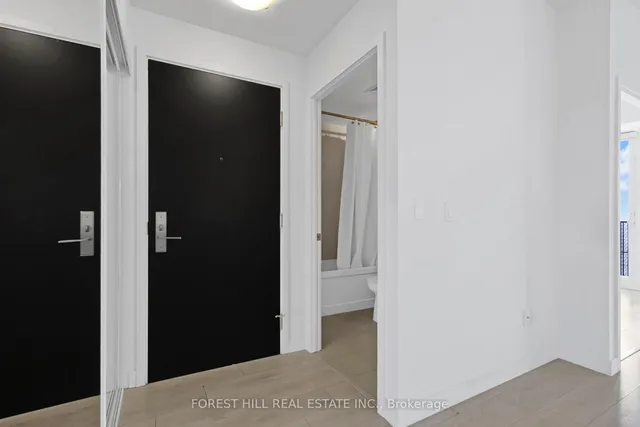 Additional image 21 of 8 Eglinton Ave Unit 4406