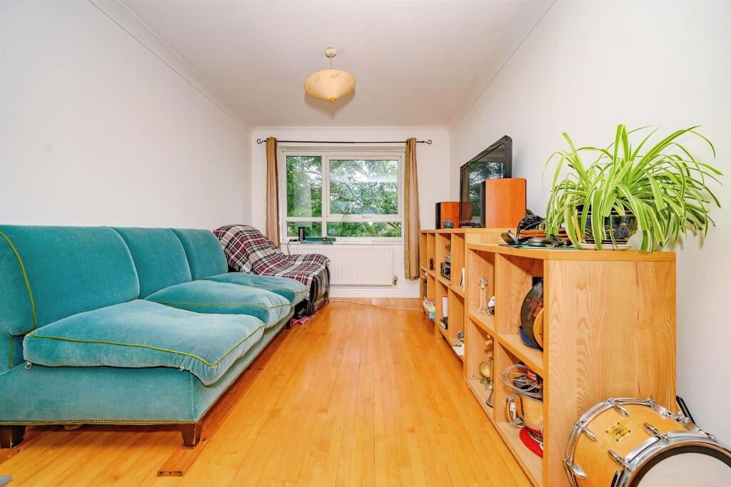 Additional image 4 of Hewitt Close, Wheathampstead, St. Albans