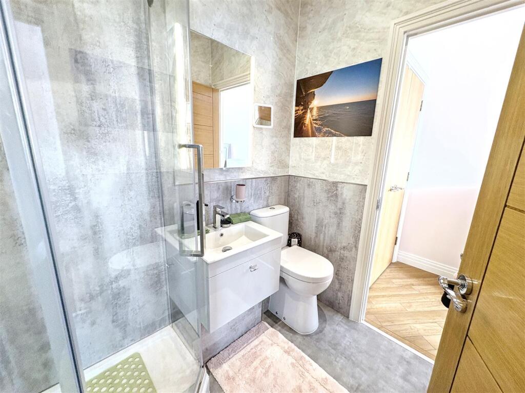 Additional image 29 of Penthouse Suite, Britannic Park, Moseley, Birmingham