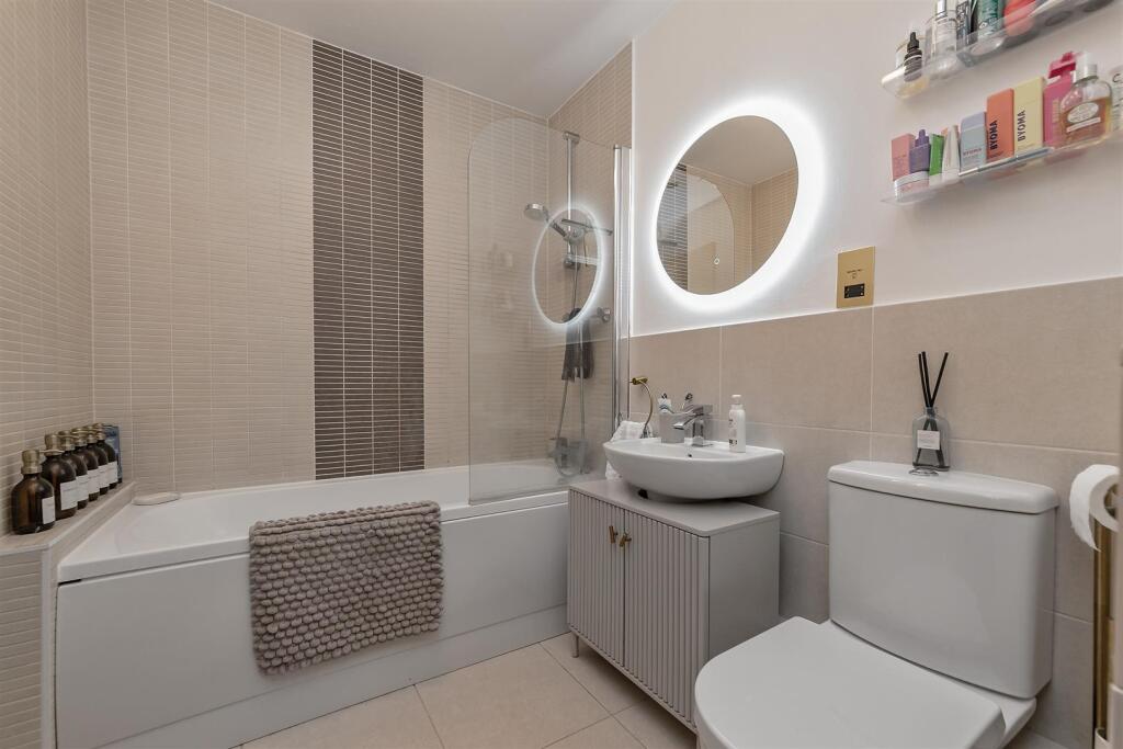 Additional image 4 of Porters Wood, St. Albans