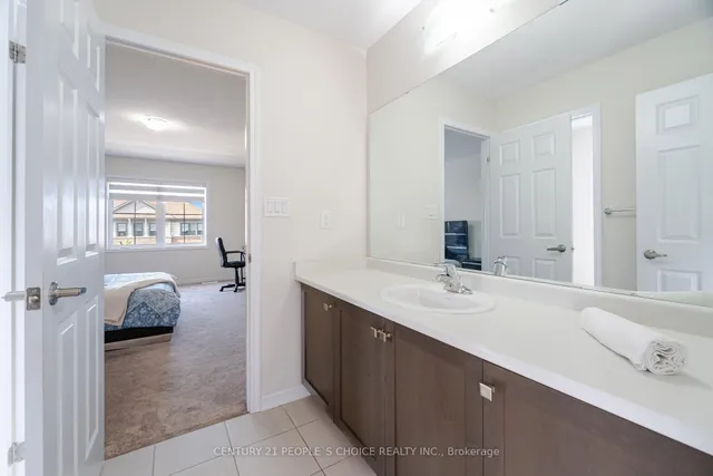 Additional image 36 of 109 Cactus Cres