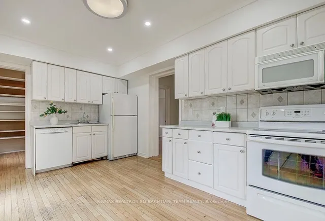 Additional image 44 of 29 Roseland Dr