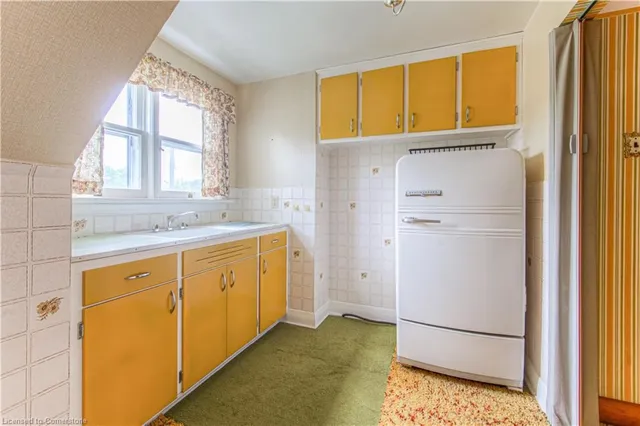 Additional image 24 of 48 Englewood Pl