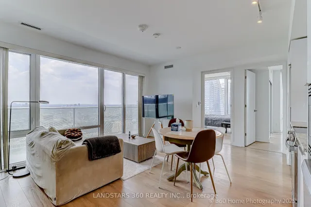 Additional image 3 of 501 Yonge St Unit 4202