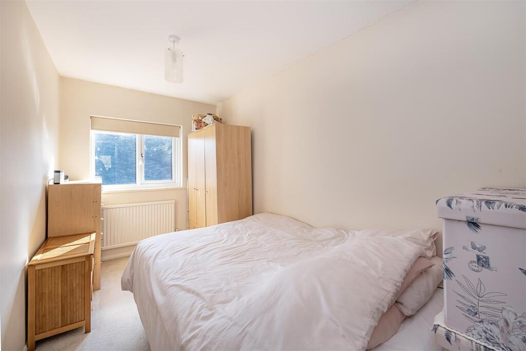 Additional image 11 of Runcie Close, St. Albans