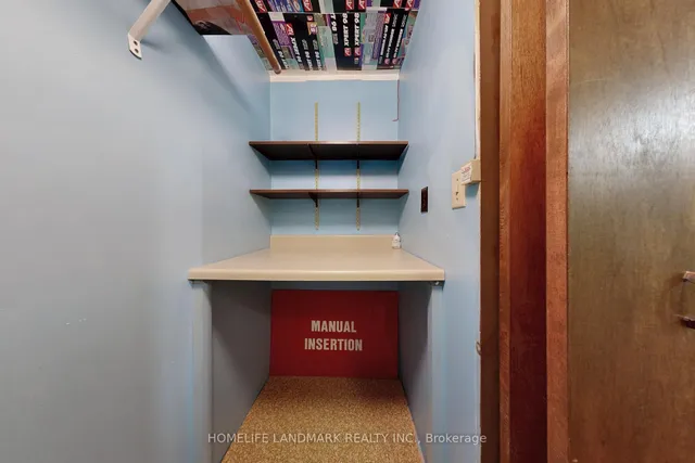 Additional image 39 of 32 L'amoreaux Dr