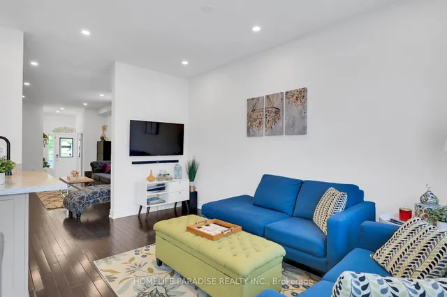 Additional image 34 of 33 Silent Pond Cres