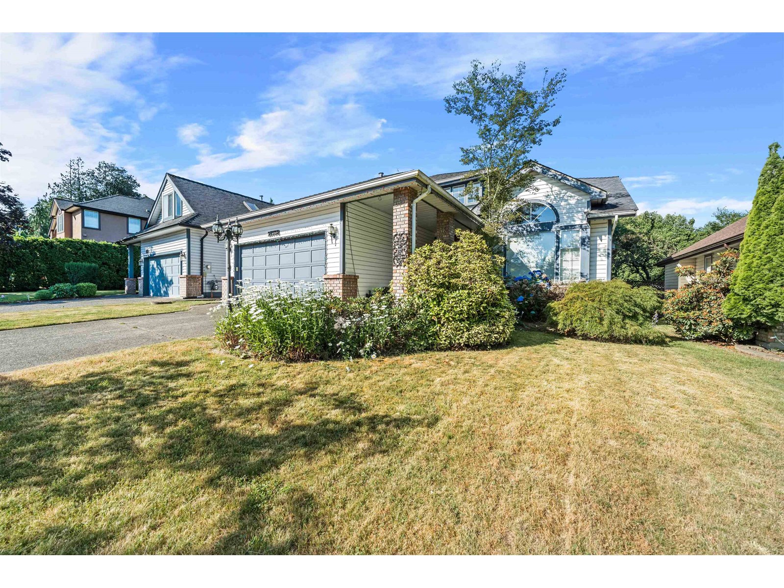 21558 86A CRESCENT|Langley, British Columbia V1M2E3