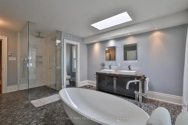 Additional image 21 of 82 Bellevue Ave