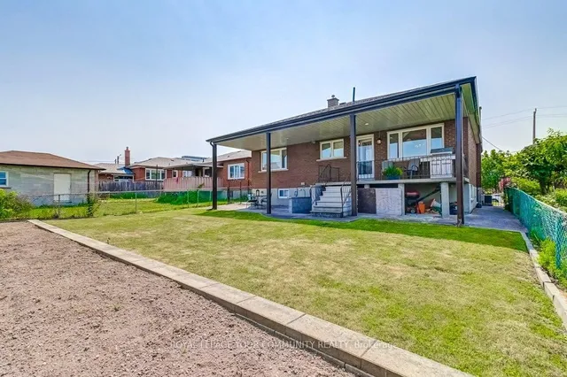 Additional image 37 of 52 Whitburn Cres