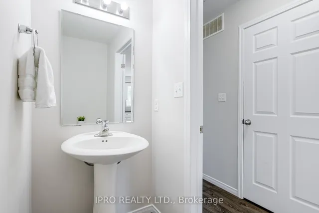 Additional image 15 of 388 Old Huron Rd Unit 16B