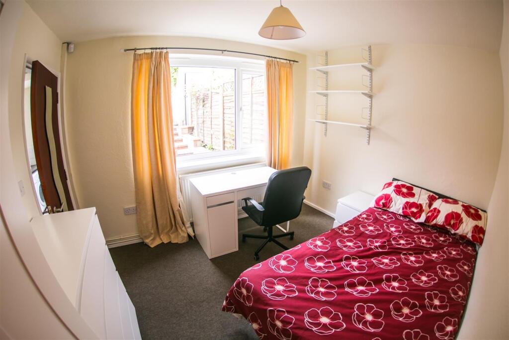 Additional image 37 of Leahurst Crescent, Harborne, Birmingham