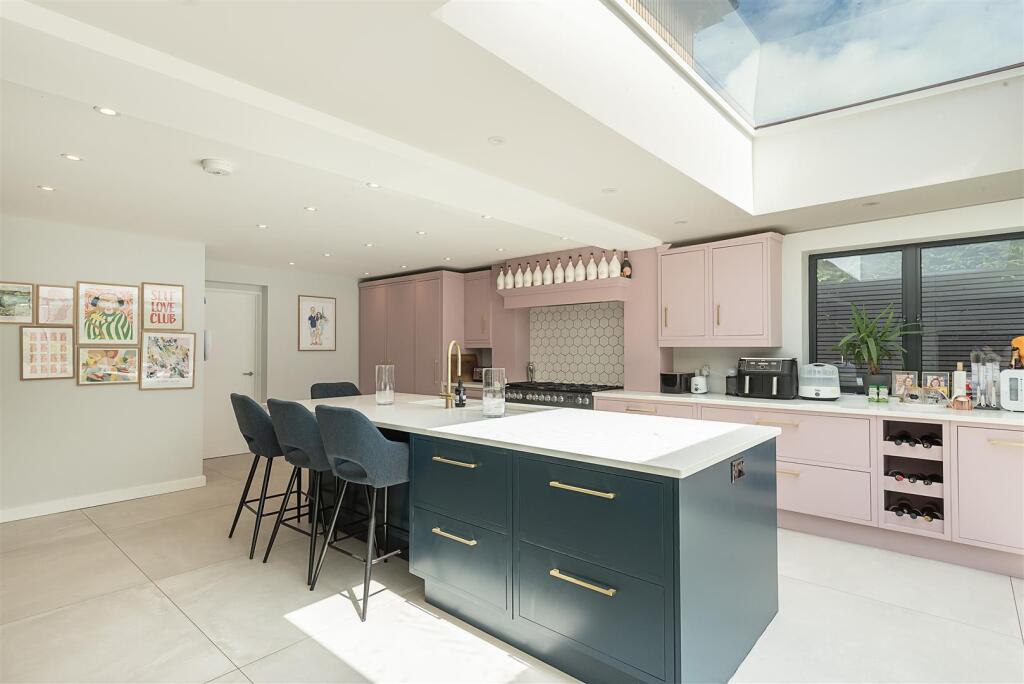 Additional image 4 of Granby Avenue, Harpenden
