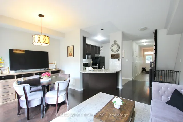 Additional image 18 of 57 Utopia Way