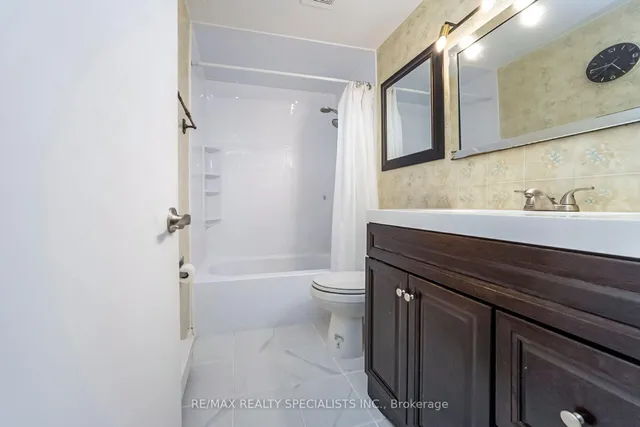 Additional image 35 of 30 Hardcastle Crt